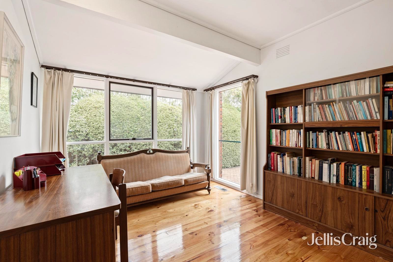 16 Eildon Street, Doncaster image 6