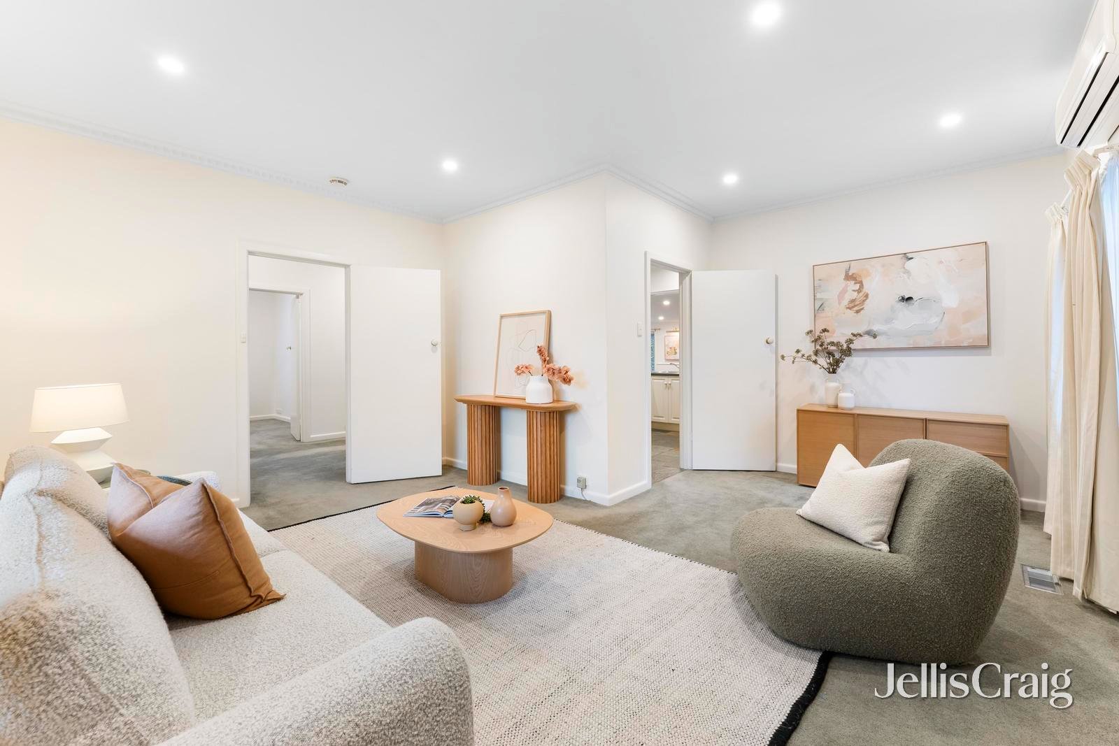 16 Ellison Street, Blackburn image 5