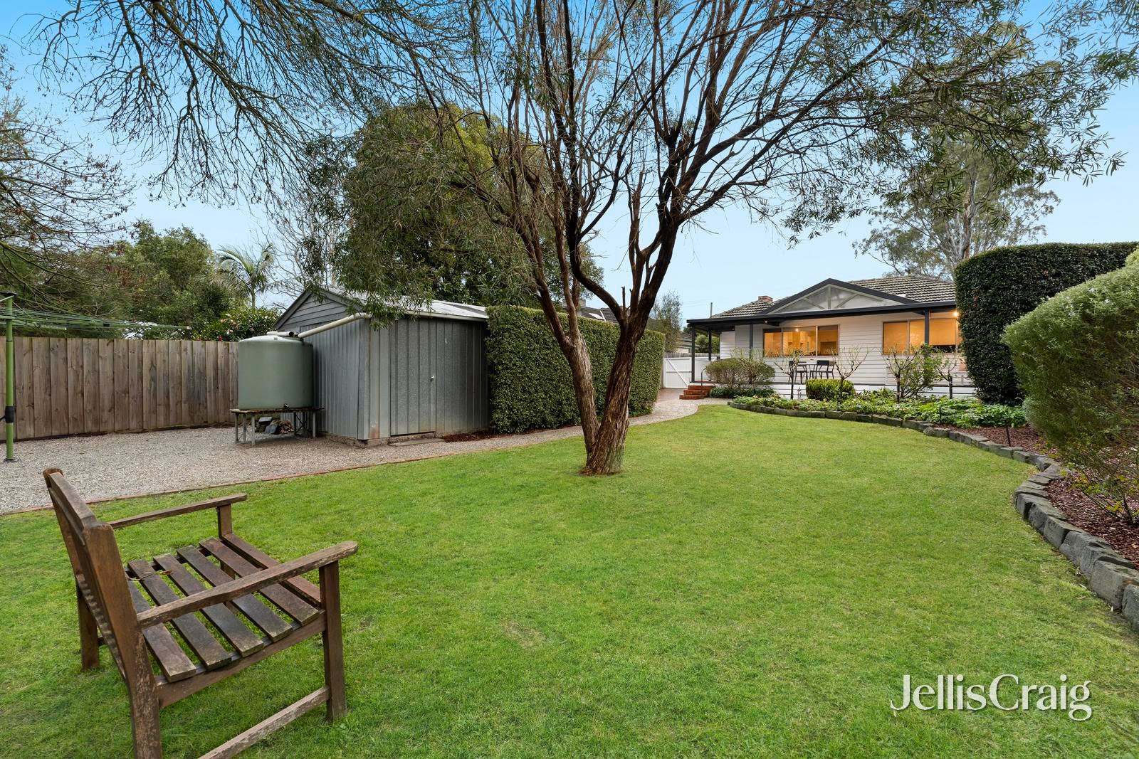 16 Ellison Street, Blackburn image 19