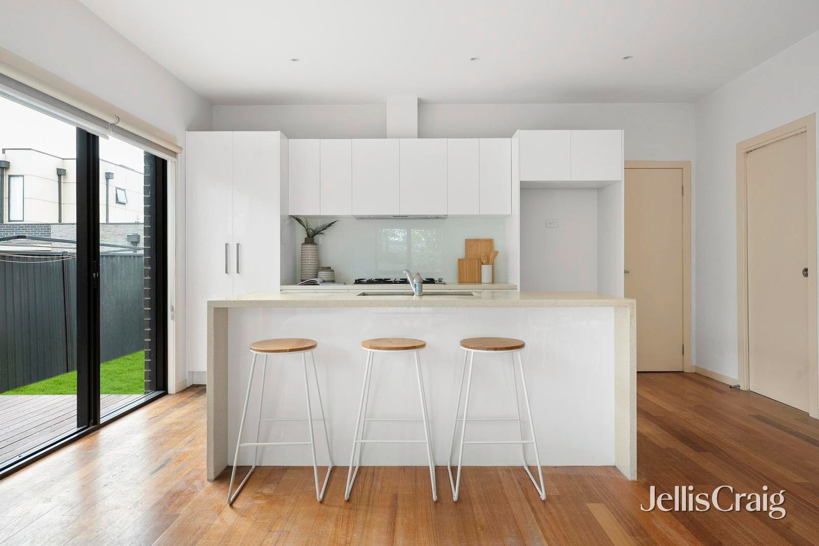 16 Emerald Street, Geelong West image 5