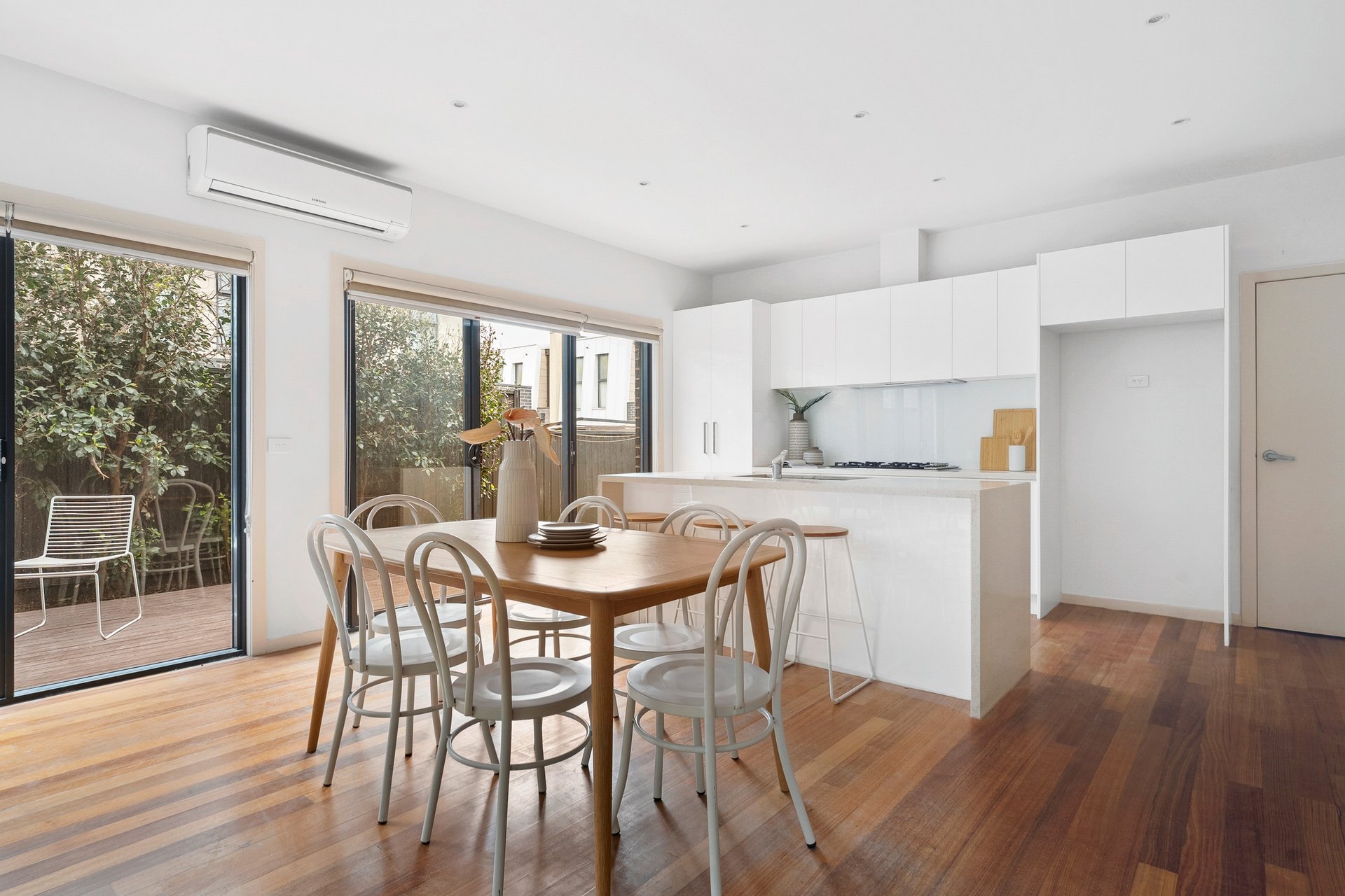 16 Emerald Street, Geelong&nbsp;West image 4