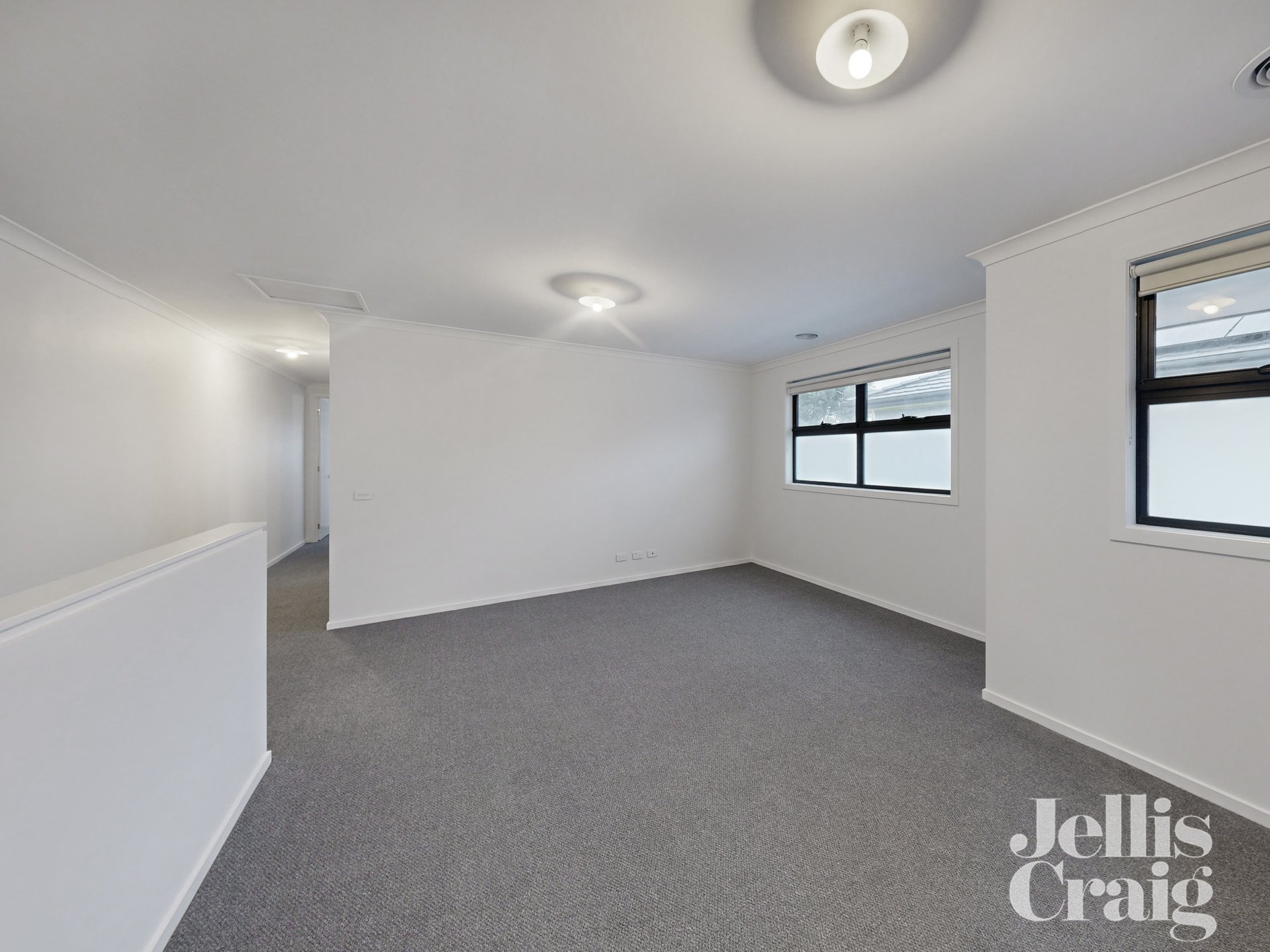 16 Etzel Street, Airport&nbsp;West image 4