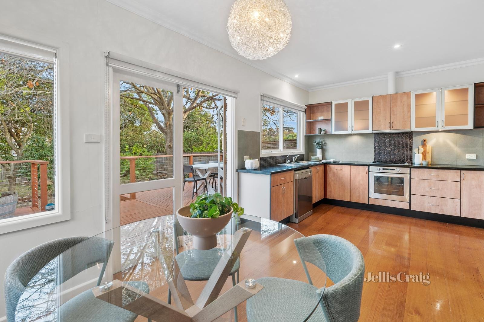 16 Eugenia Street, Nunawading image 3