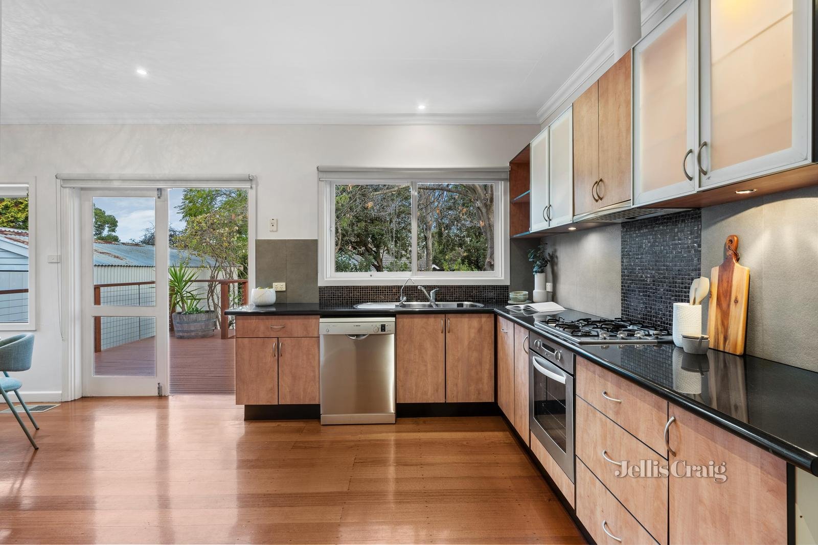 16 Eugenia Street, Nunawading image 4