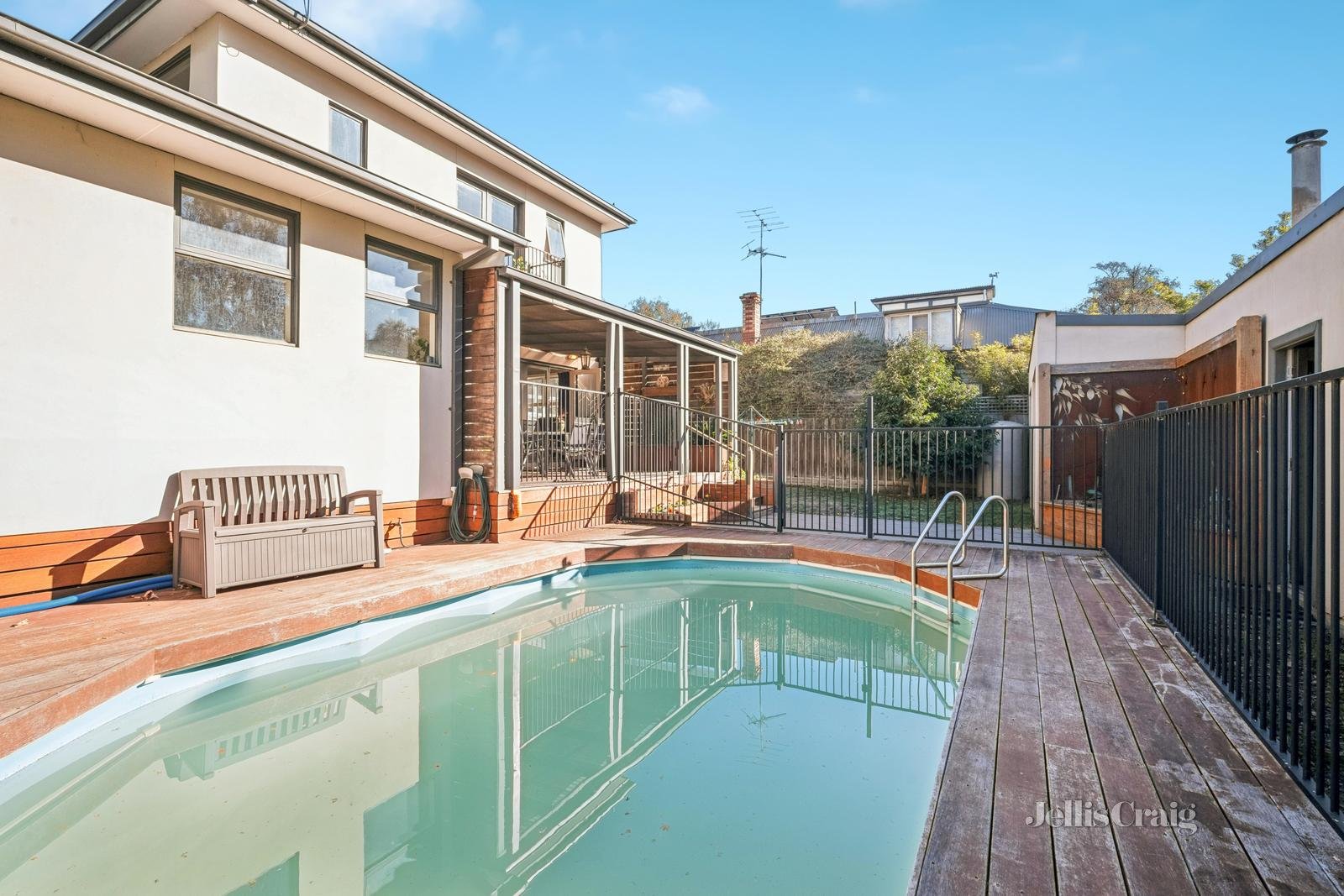 16 Exeter Street, Lake Wendouree image 3