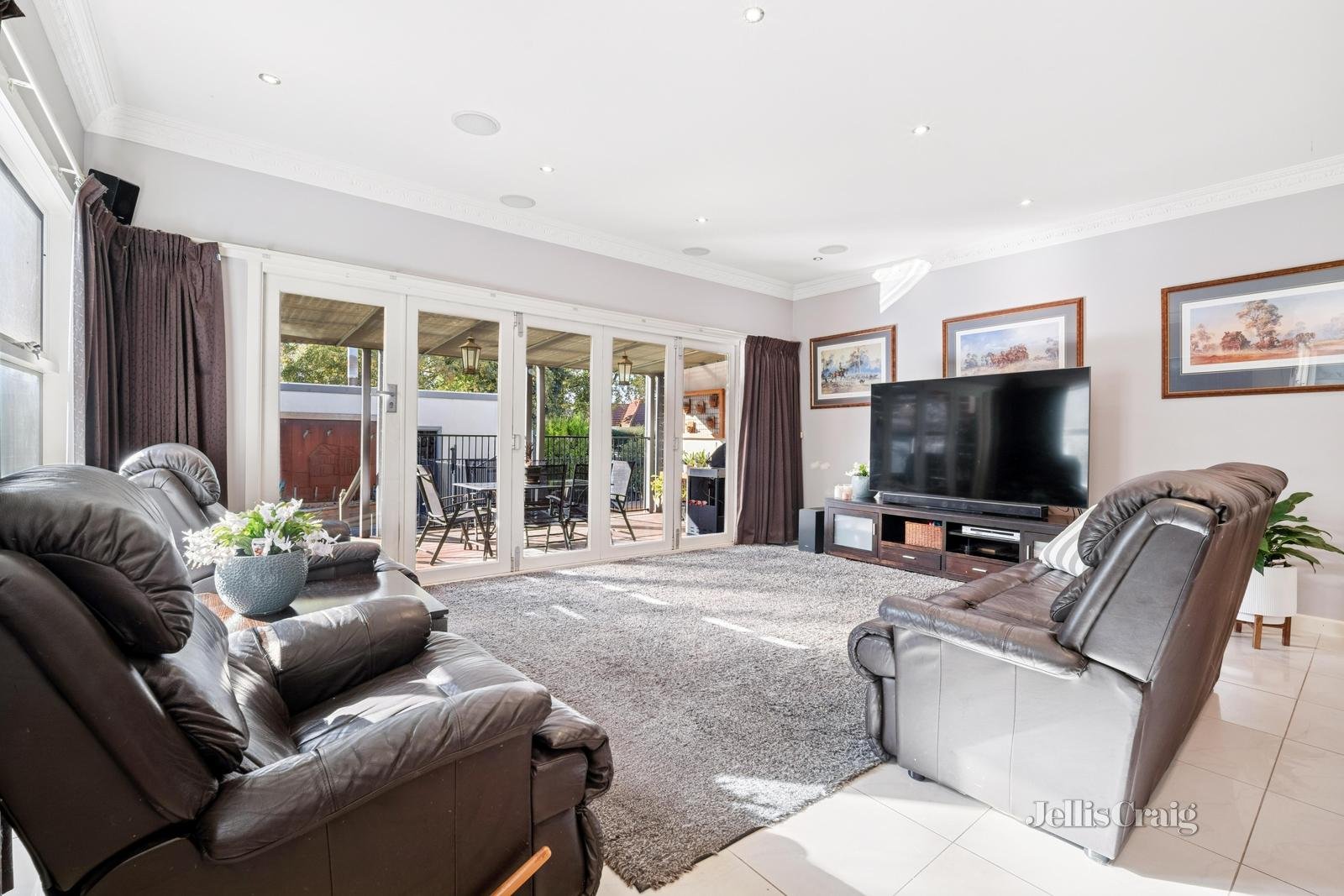 16 Exeter Street, Lake Wendouree image 6