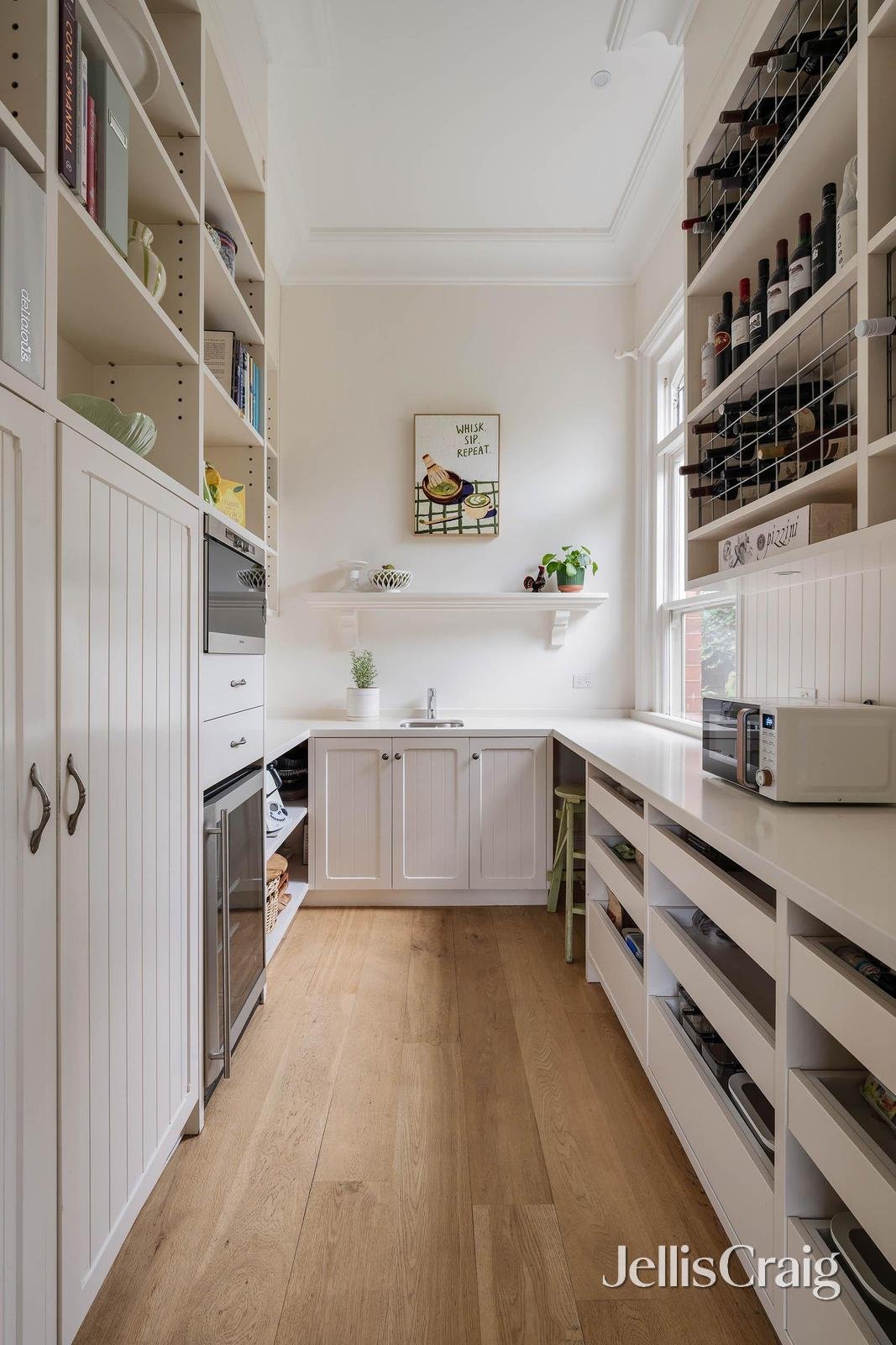 16 Fernhurst Grove, Kew image 9