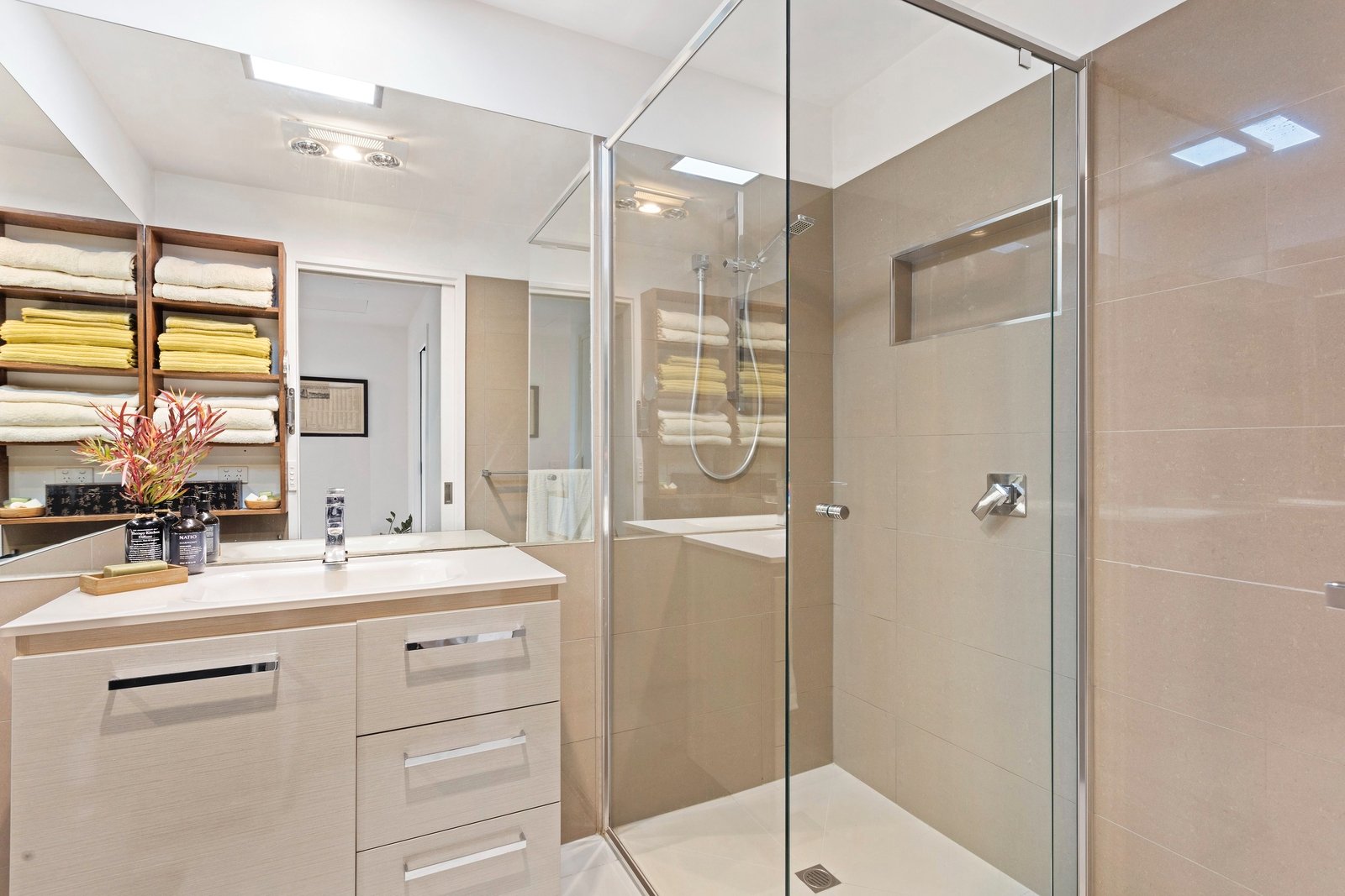 Property Gallery Thumbnail 9