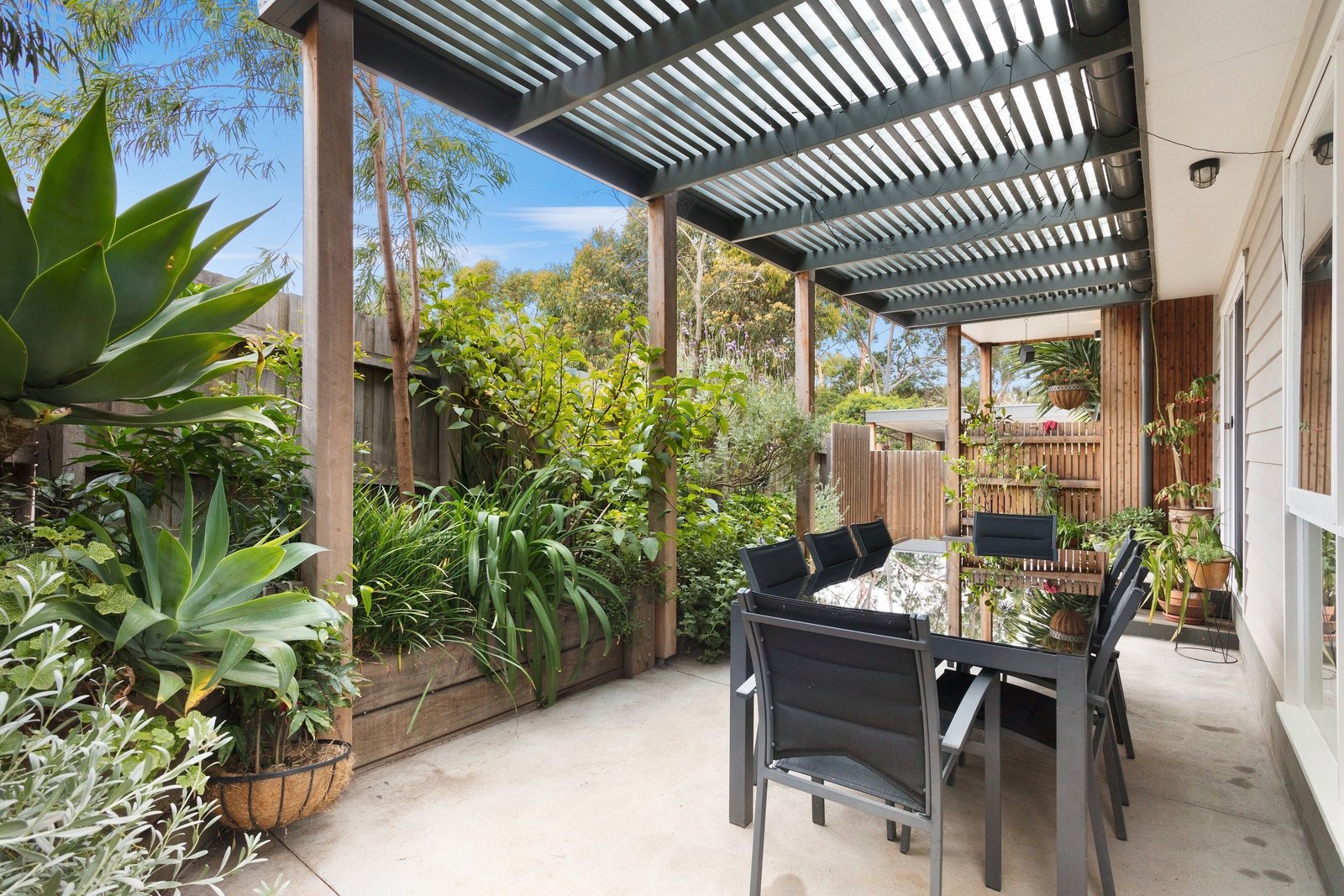 Property Gallery Thumbnail 11