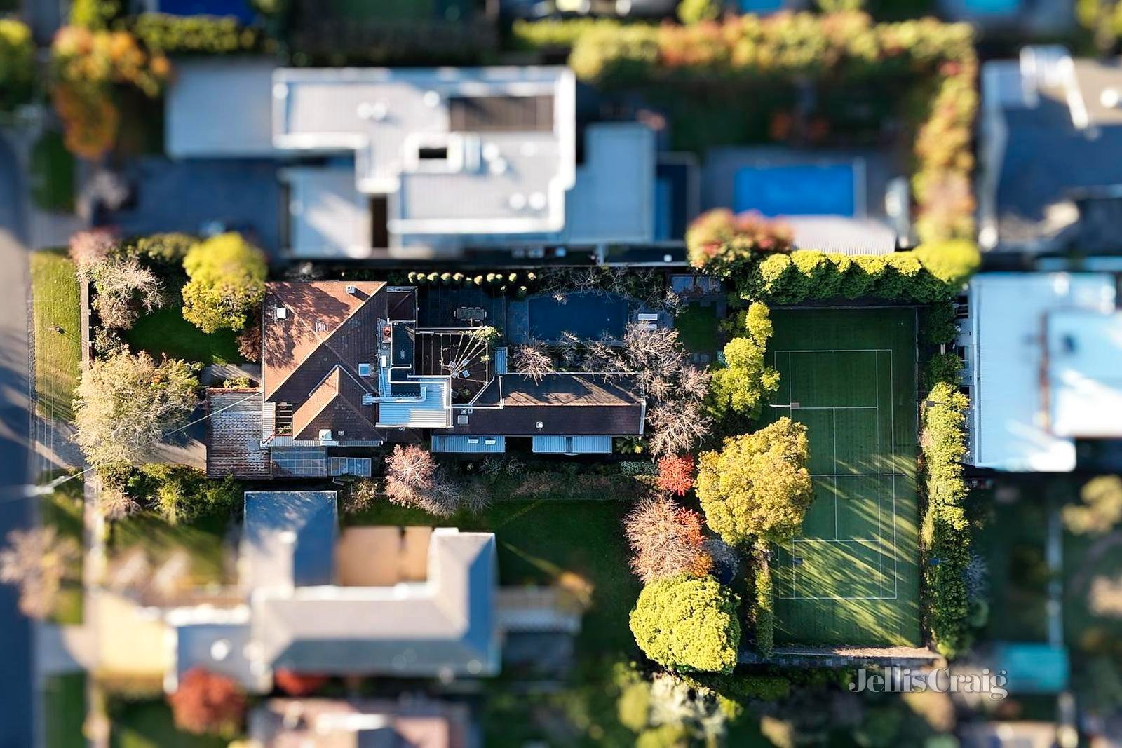 16 Findon Crescent, Kew image 2