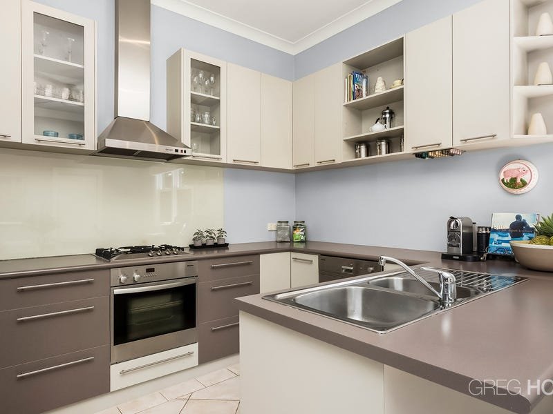 16 Forster Street, Williamstown image 4