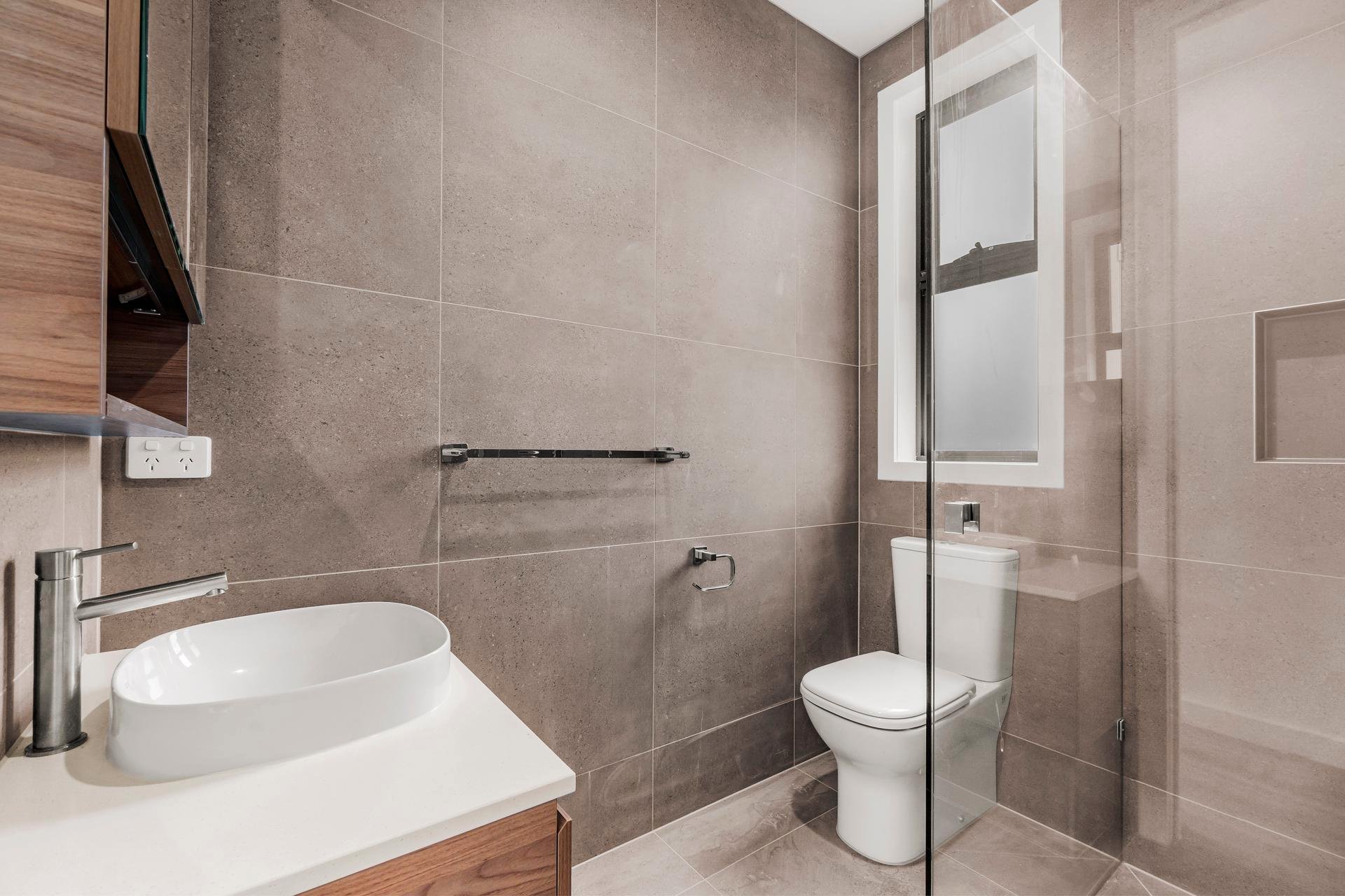 1/6 Frank Street, Doncaster image 10