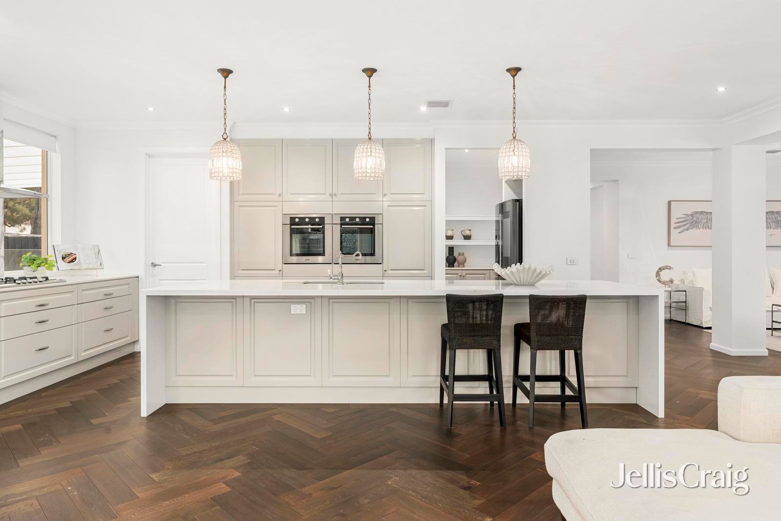 16 Freshfield Avenue, Wantirna image 6