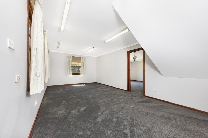 Property Gallery Thumbnail 11