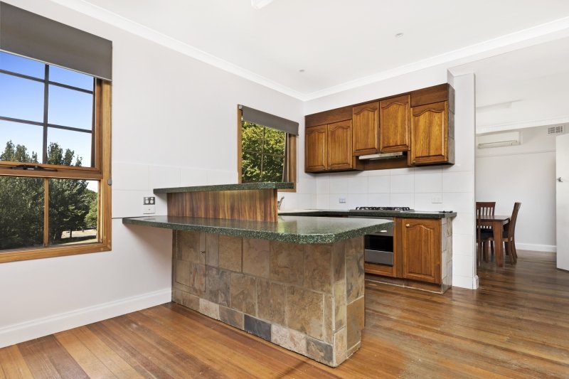 Property Gallery Thumbnail 4