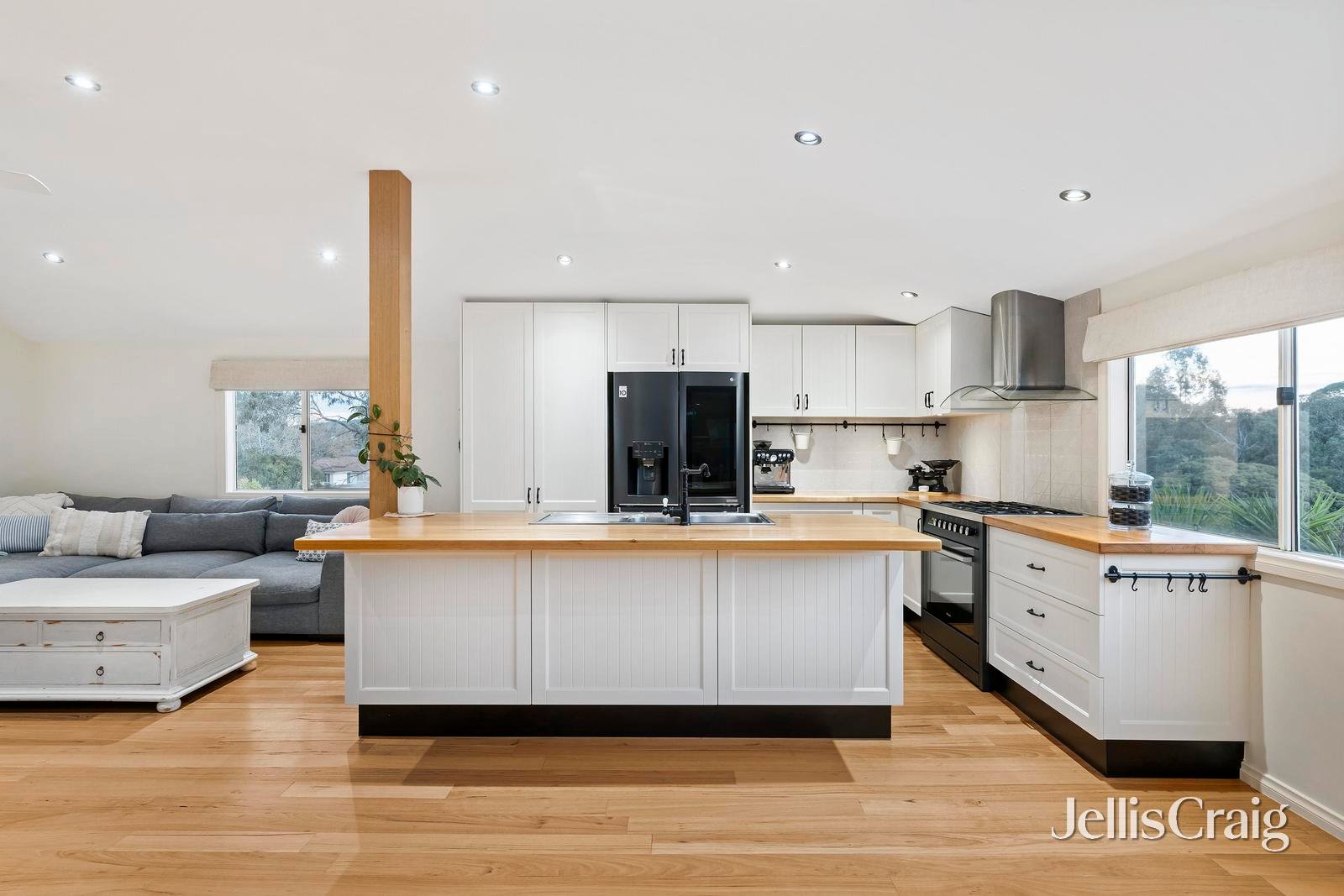 16 Gardner Parade, Mount Evelyn image 3