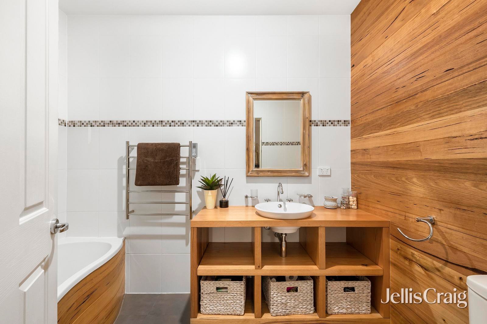 16 Gardner Parade, Mount Evelyn image 11