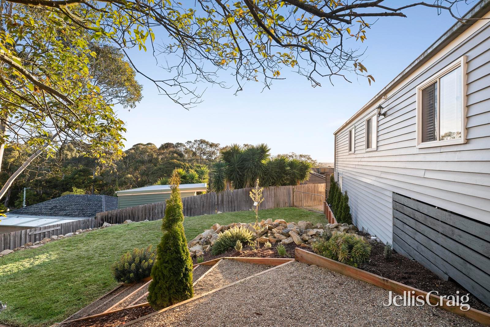 16 Gardner Parade, Mount Evelyn image 19