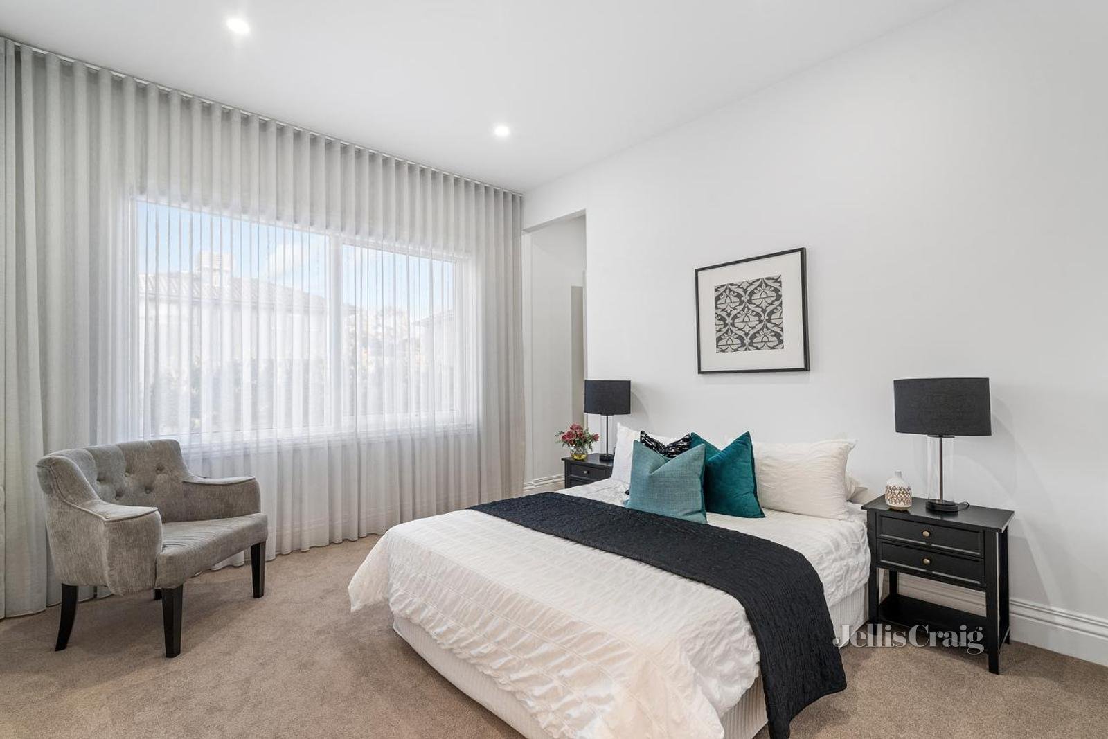 16 Garrisson Drive, Glen Waverley image 15