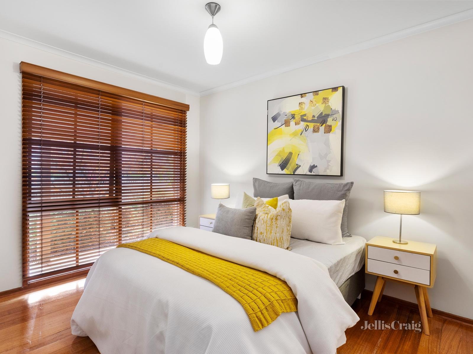 16 Gaudion Road, Doncaster East image 10