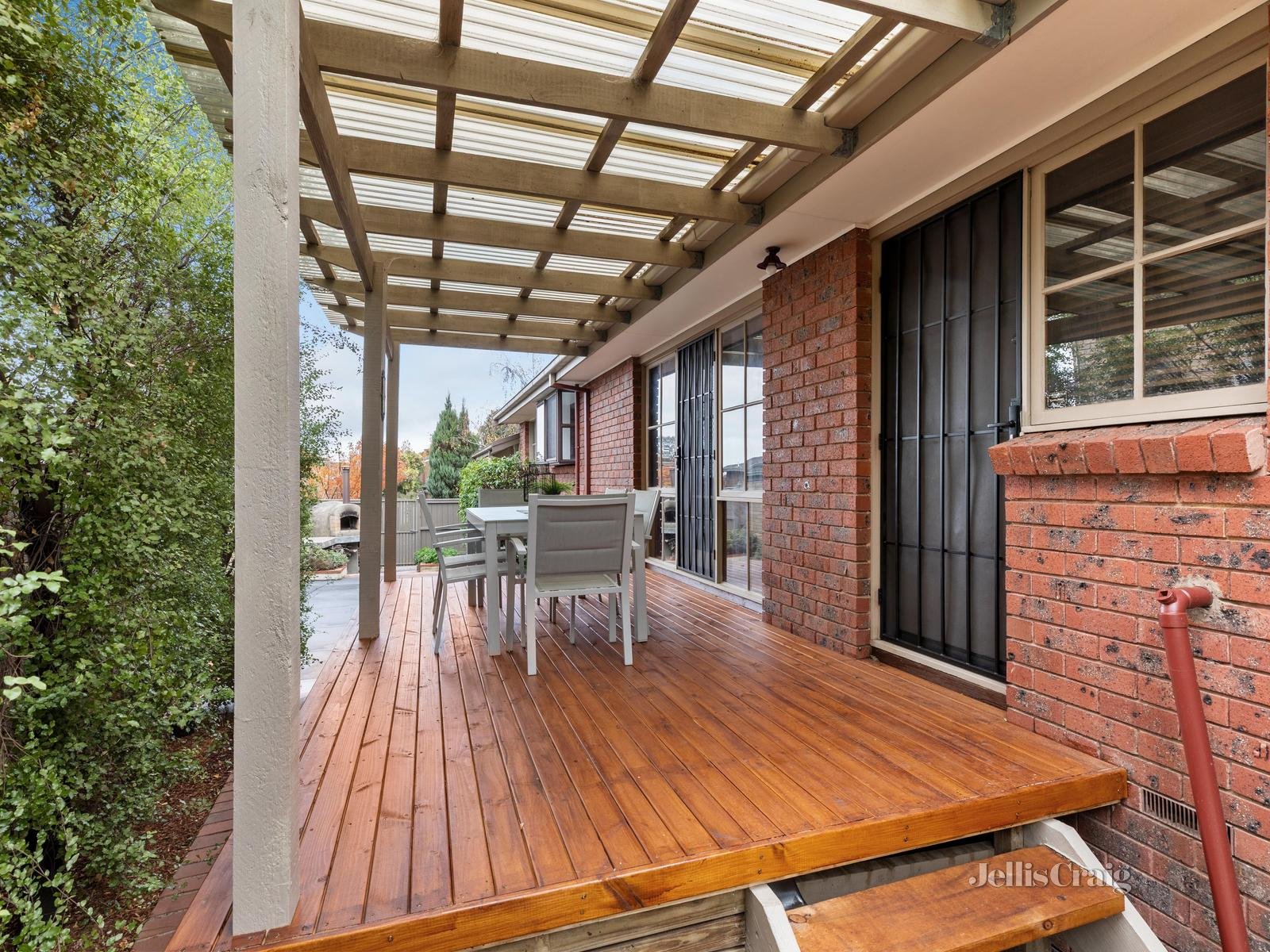 16 Gaudion Road, Doncaster East image 12