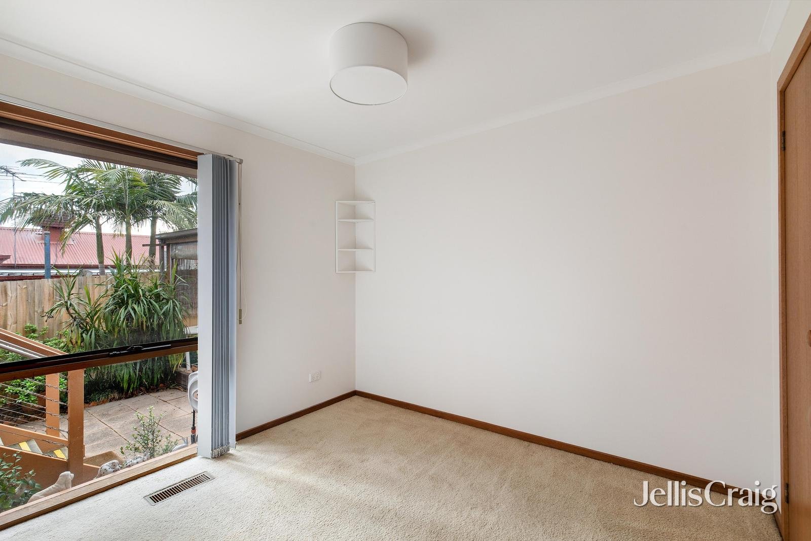 1/6 Gladstone Road, Briar&nbsp;Hill image 7