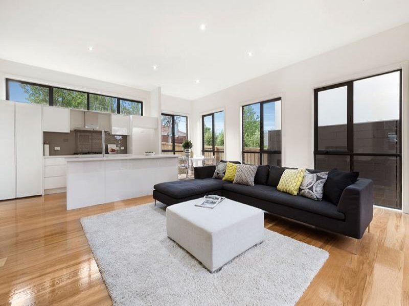 16 Gladstone Street, Surrey Hills image 2