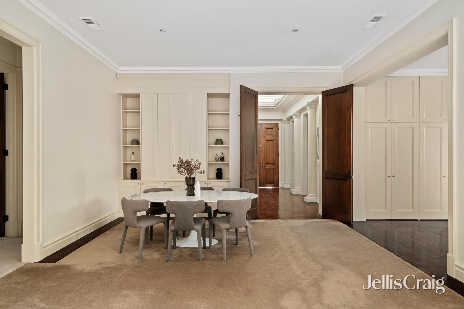16 Glenbervie Road, Toorak image 15
