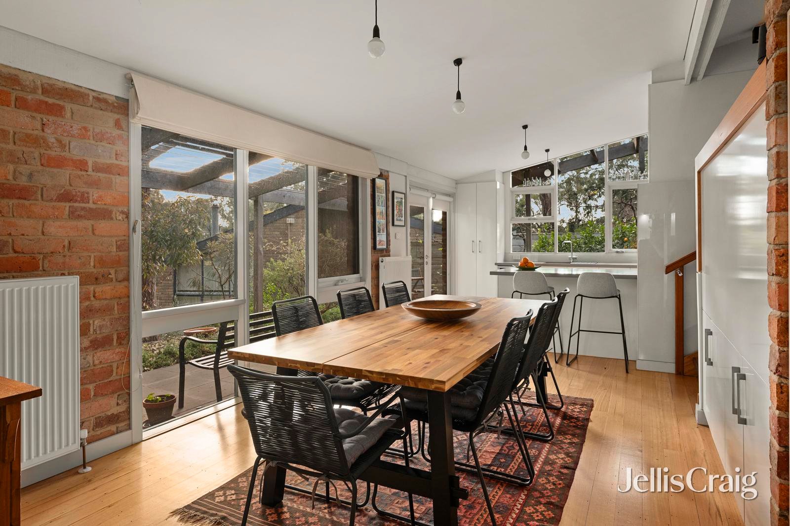 16 Glenister Drive, Eltham image 10