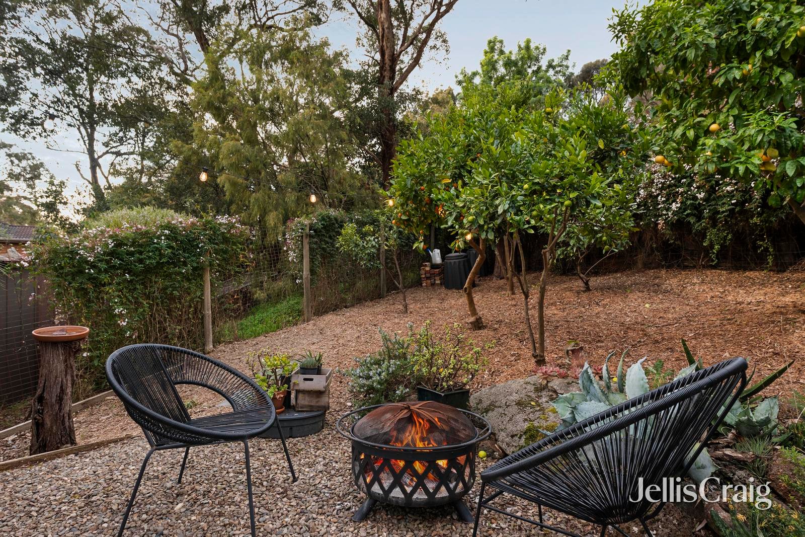 16 Glenister Drive, Eltham image 18