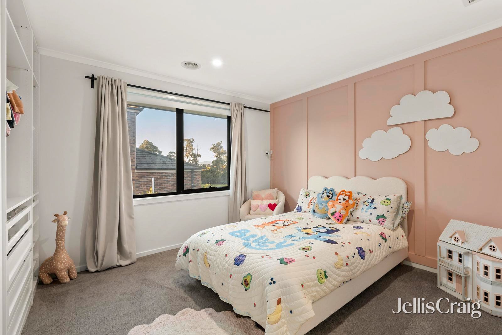 16 Glenloth Avenue, Lilydale image 11