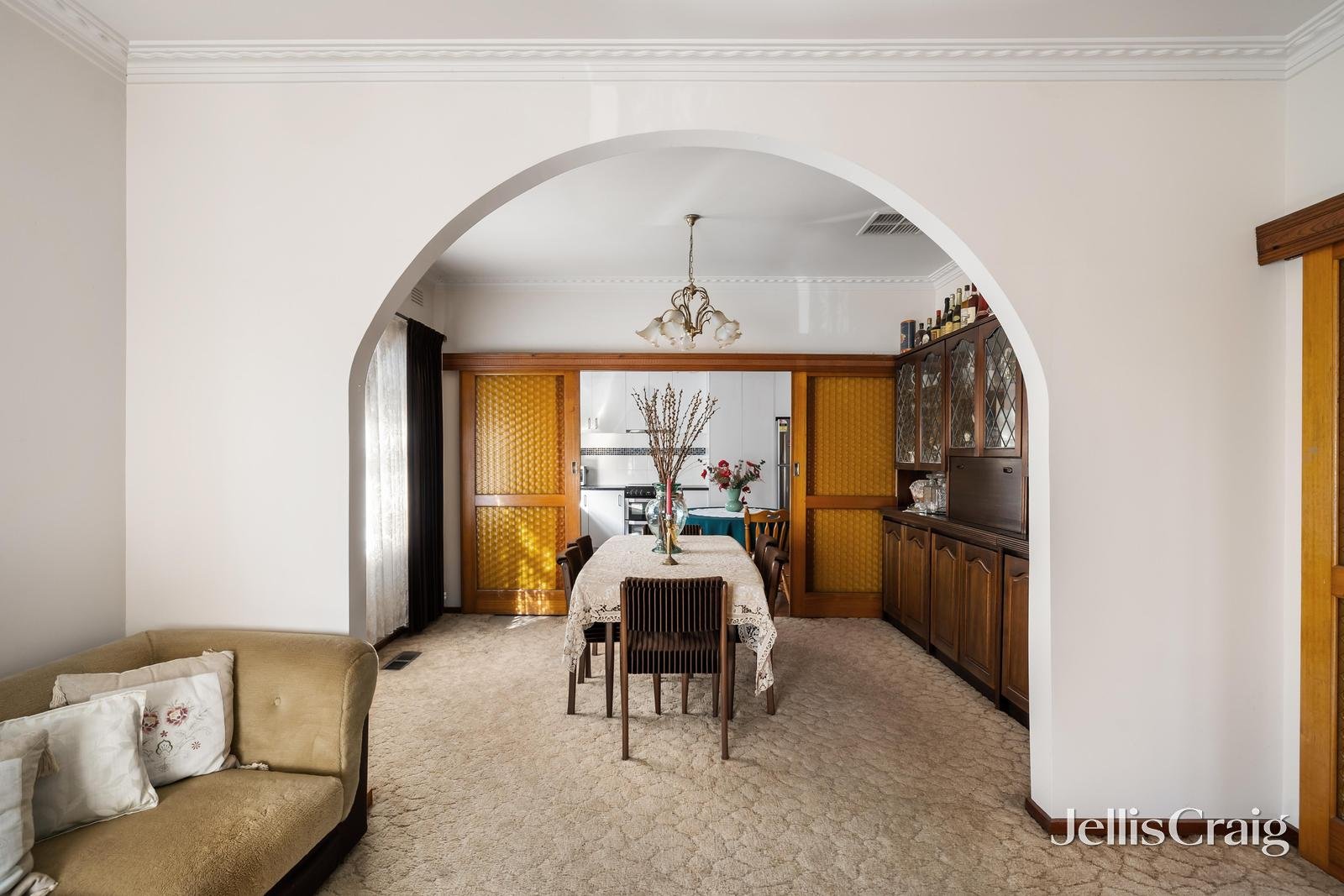16 Gordon Street, Deepdene image 5