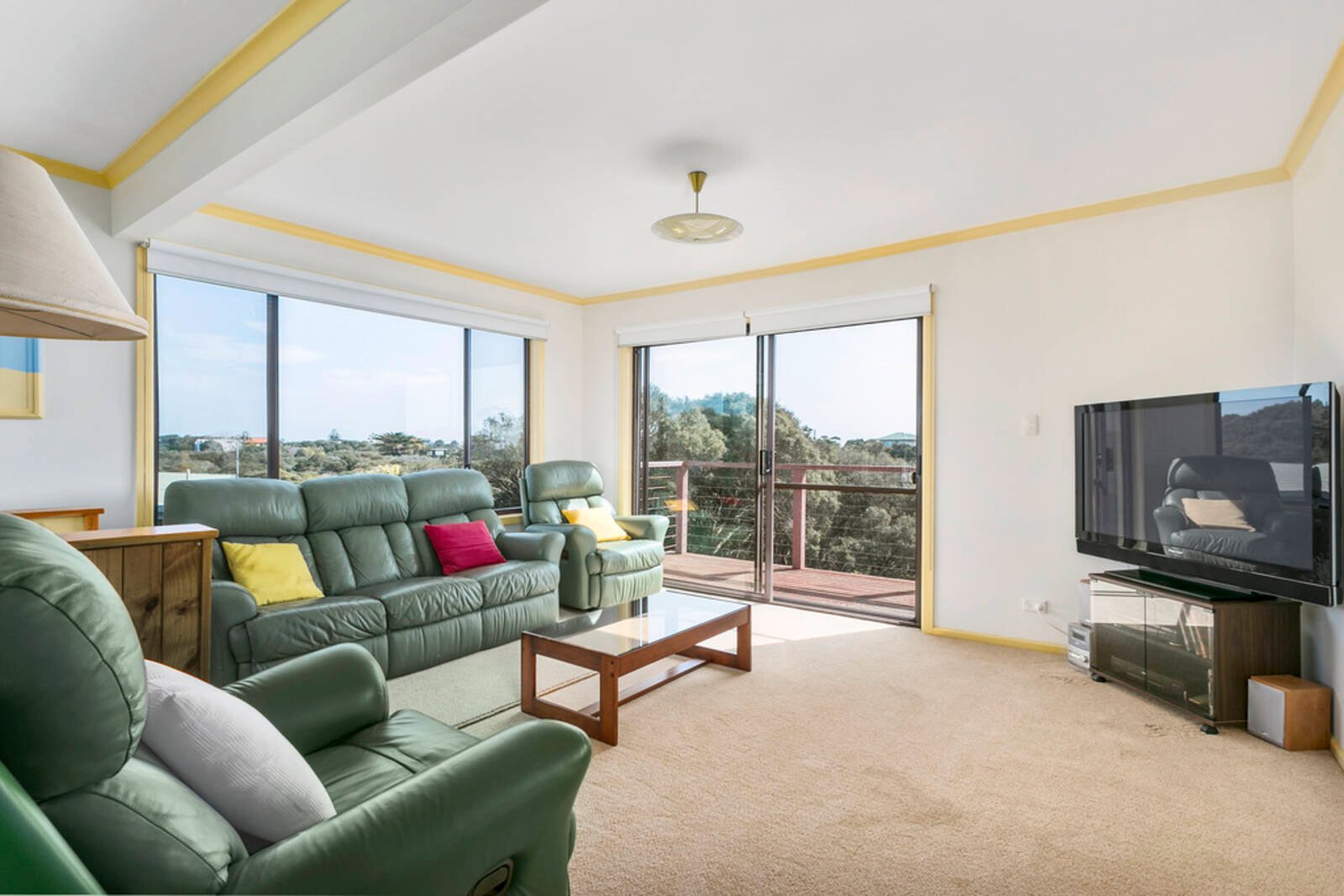Property Gallery Thumbnail 11