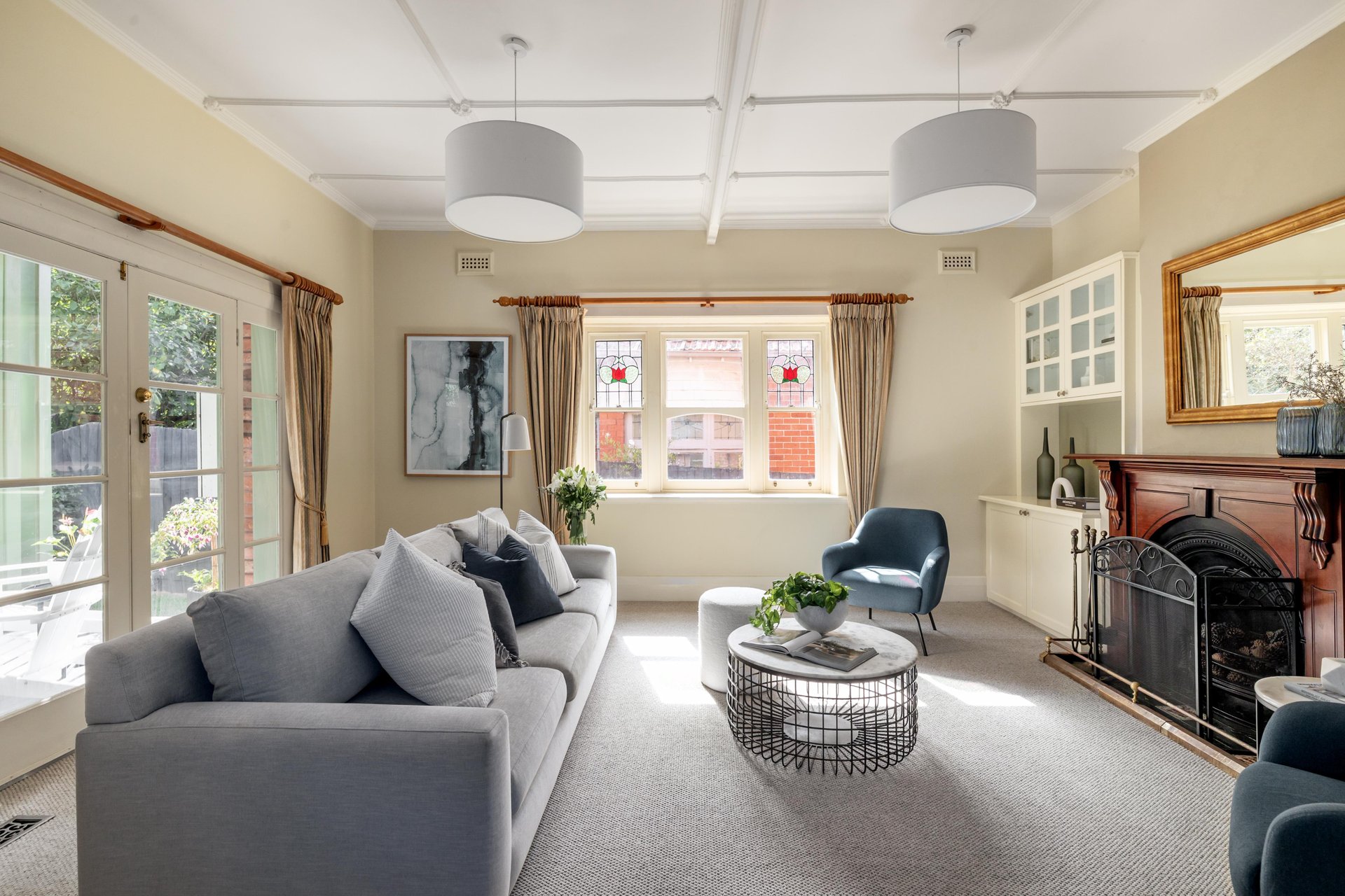 16 Grandview Road, Glen Iris image 2