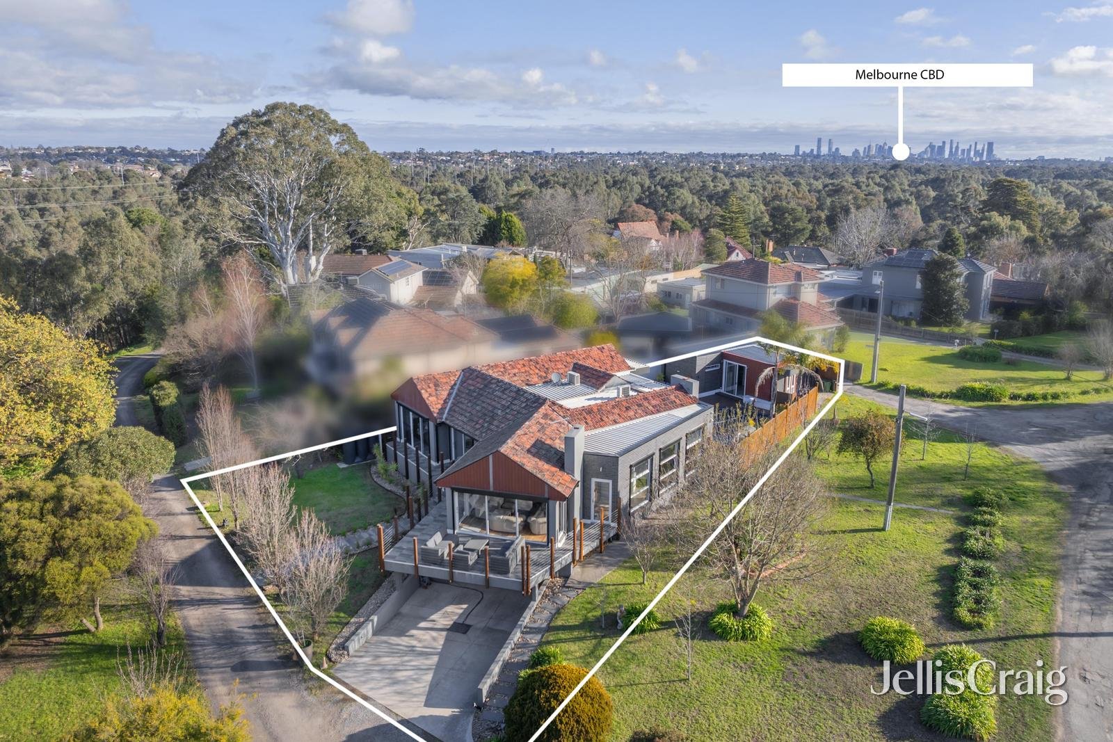 16 Gruyere Crescent, Ivanhoe East image 1