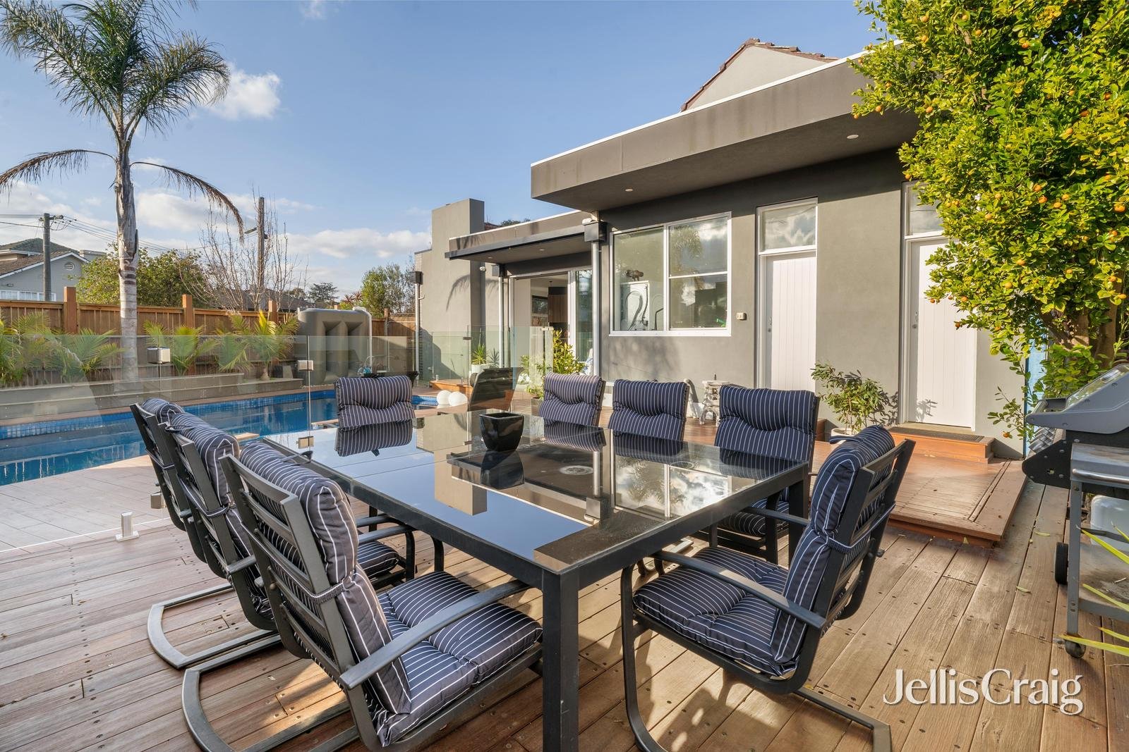 16 Gruyere Crescent, Ivanhoe East image 7