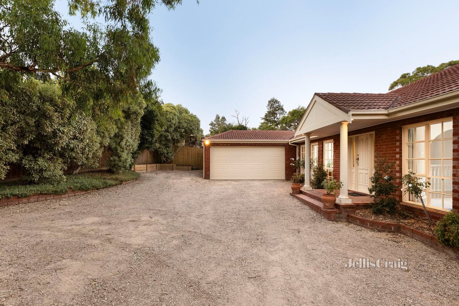 16 Guymer Court, Montmorency image 20