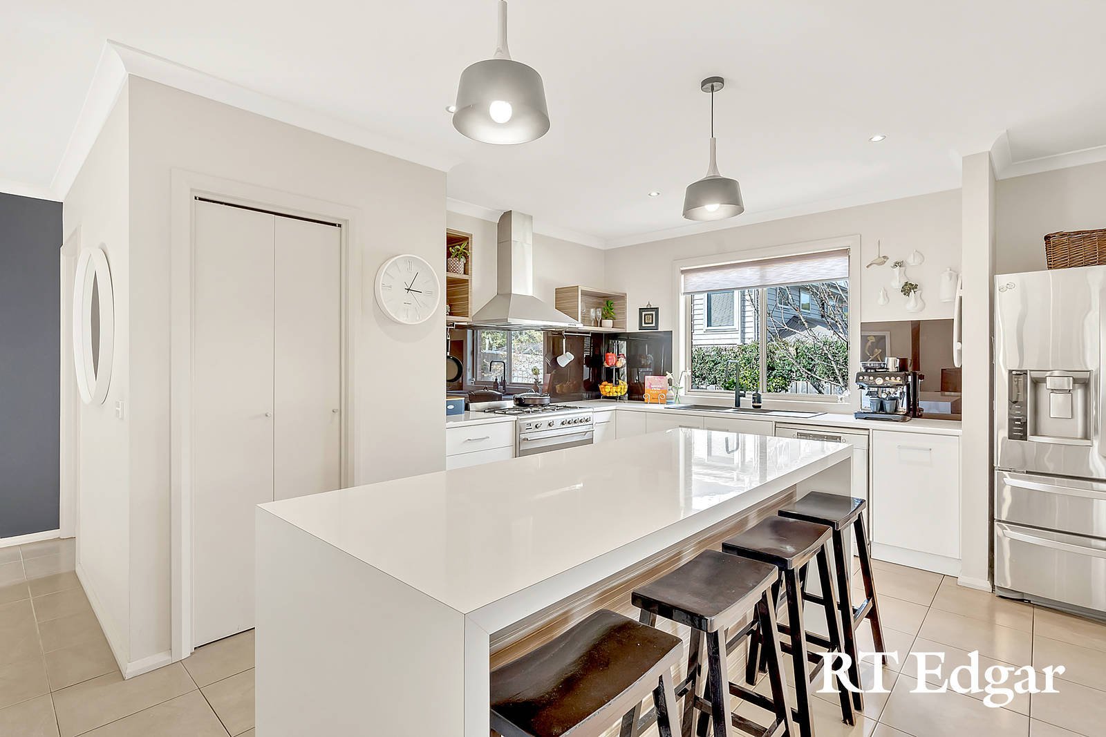 Property Gallery - Main Image
