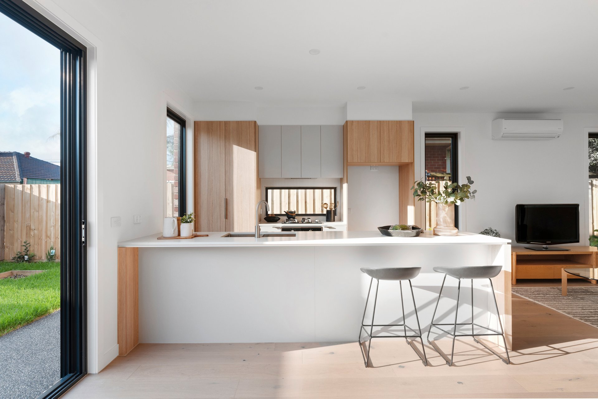 Property Gallery Thumbnail 11