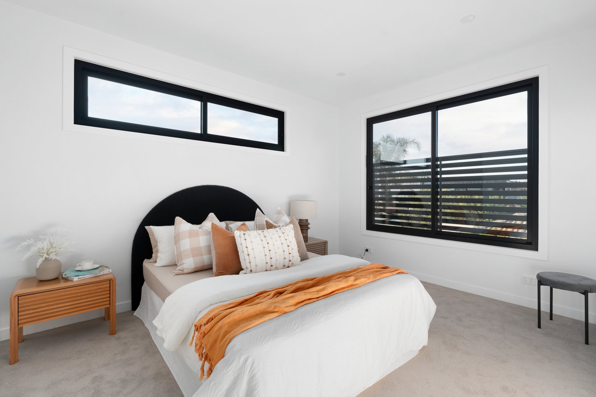 Property Gallery Thumbnail 14