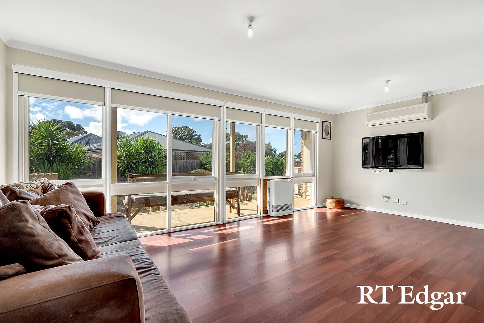 Property Gallery Thumbnail 6