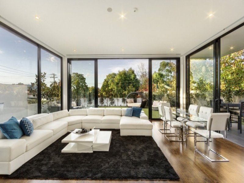 16 Harrington Avenue, Balwyn North image 9