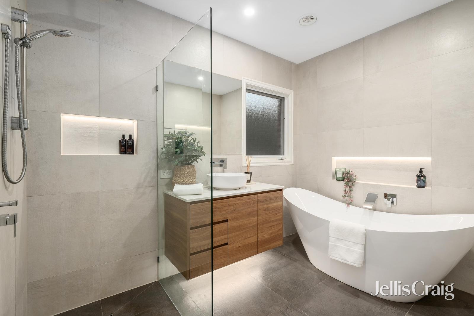16 Harris Road, Donvale image 10