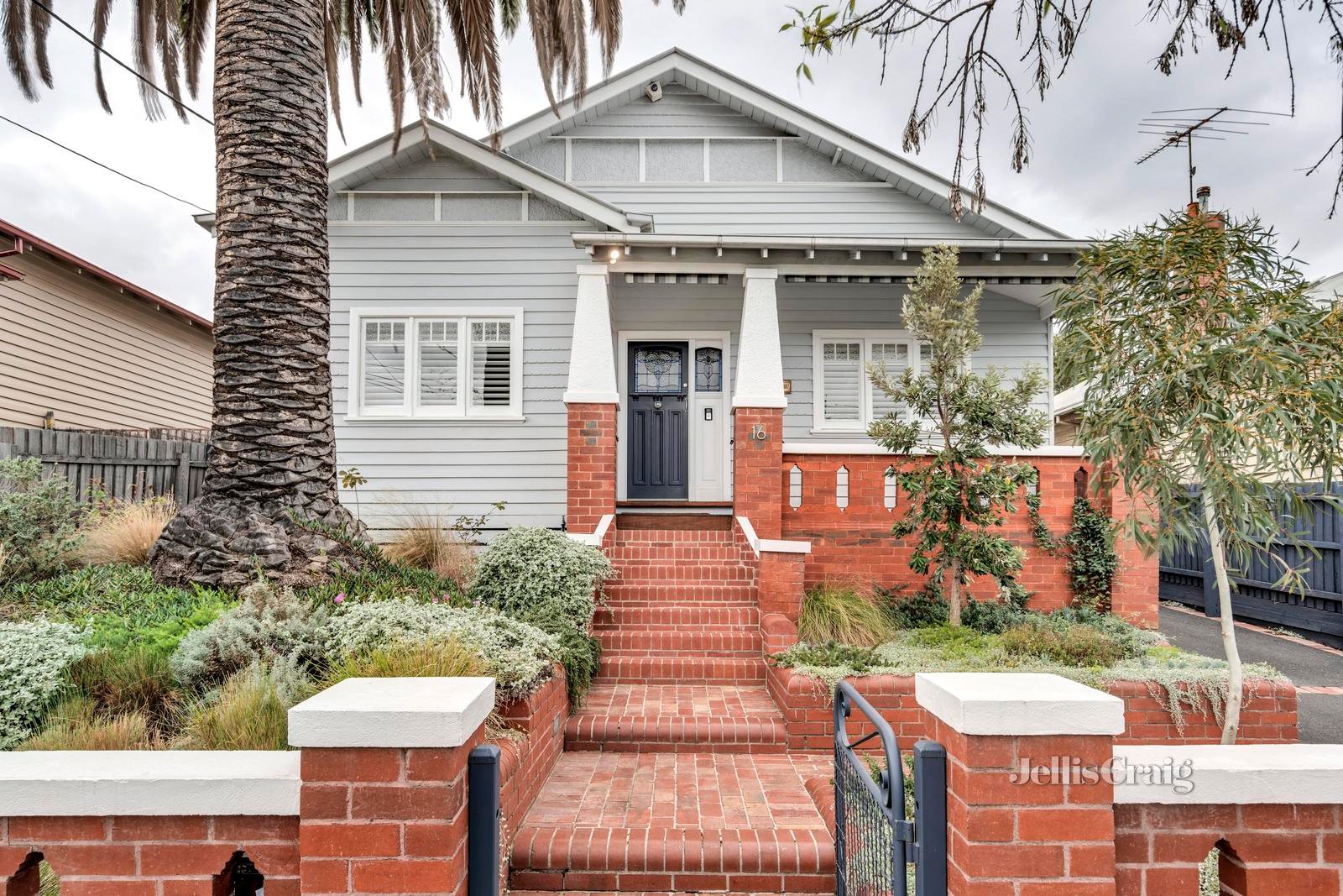 16 Henderson Street, Brunswick West image 1