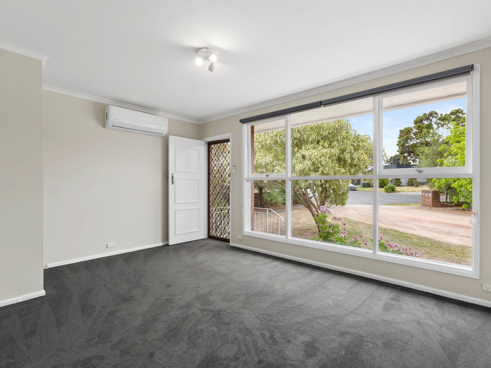 1/6 Hendriks Court, Highton image 3