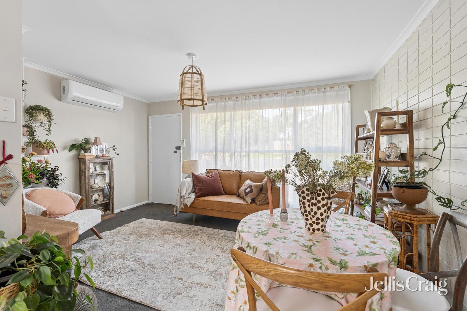 1/6 Hendriks Court, Highton image 2