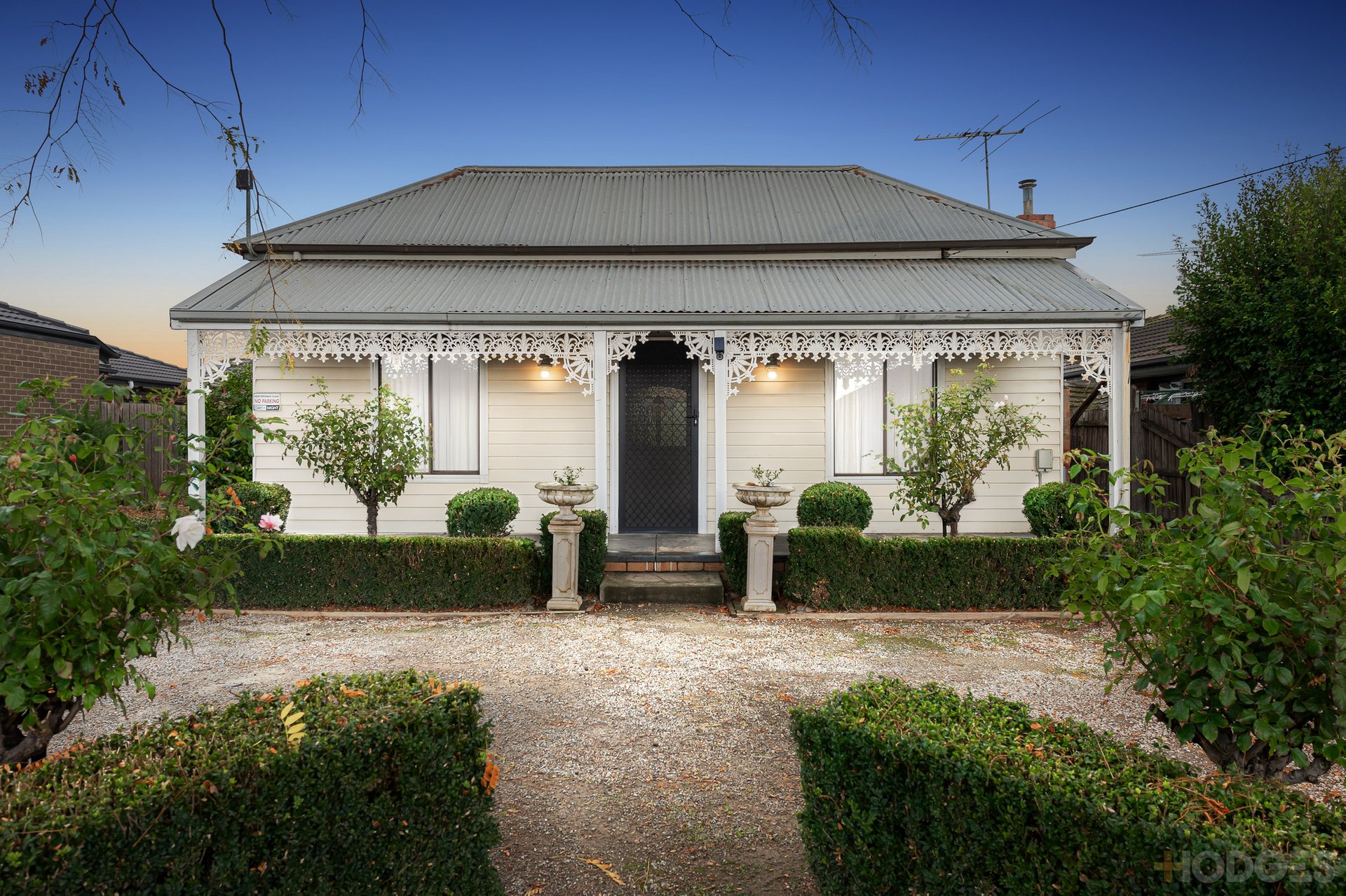 1 / 6 High Street Werribee