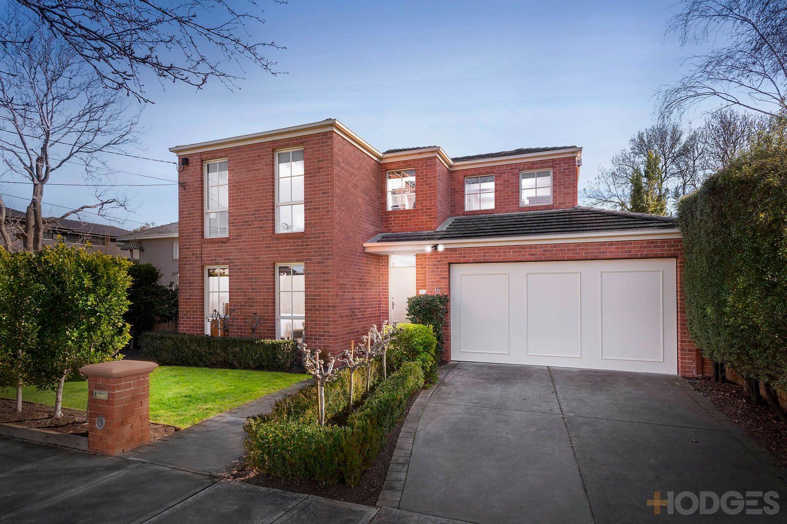 16 Hillside Avenue Caulfield