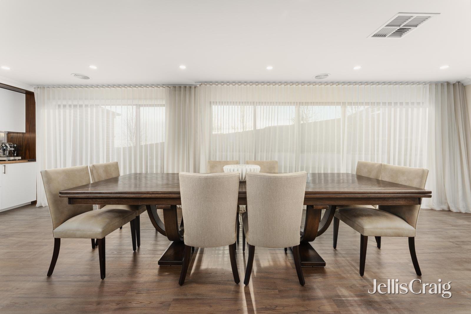 16 Holmsgarth Court, Brown&nbsp;Hill image 5