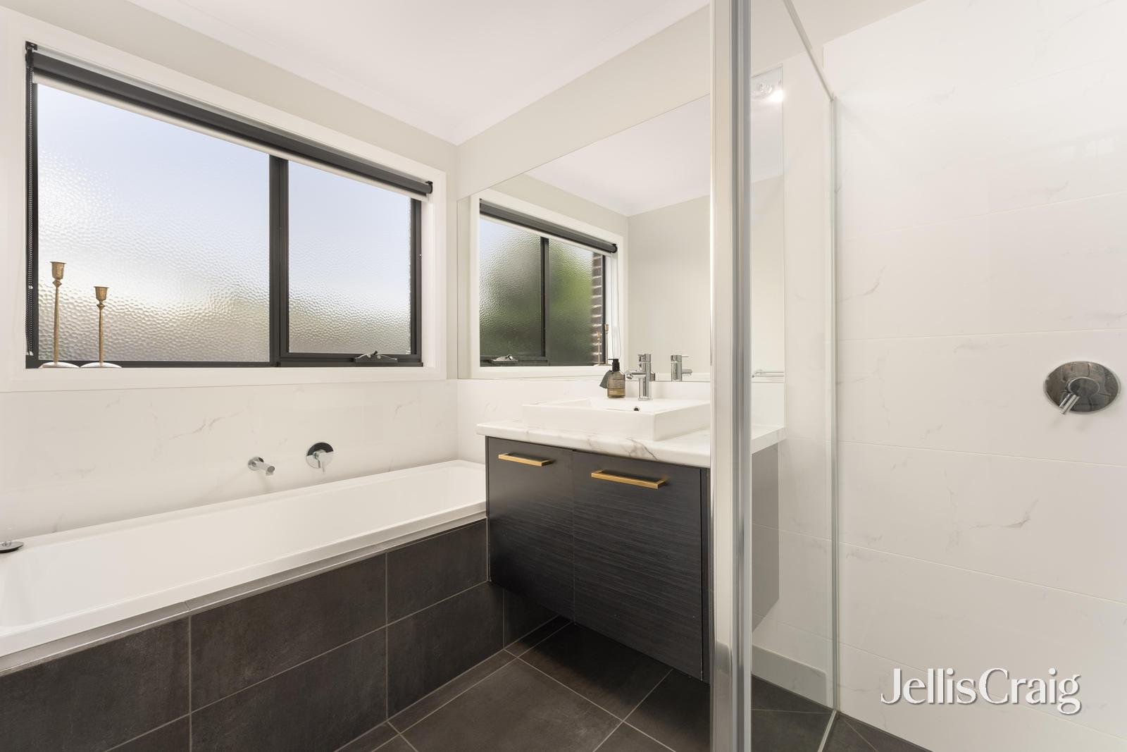 16 Holmsgarth Court, Brown&nbsp;Hill image 23